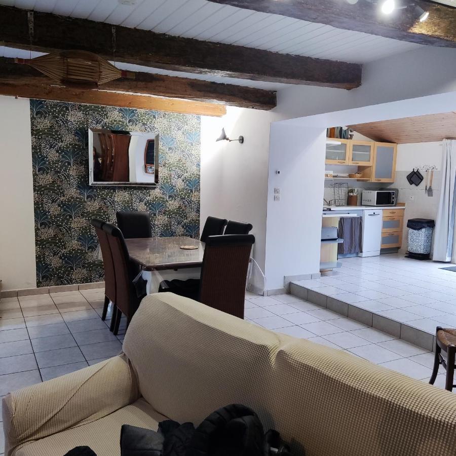 Gite De L'Escapade Frossay Luaran gambar